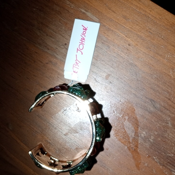 Betsey Johnson Gummi Bear Cuff Red Green nwt - Picture 4 of 5